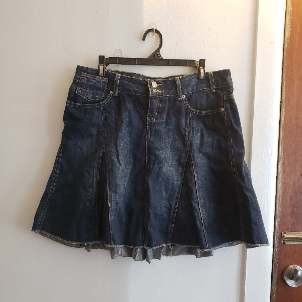 Guess mini skirt no 29